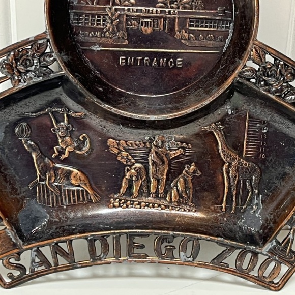 Vintage San Diego Zoo Copper Souvenir Tin Tray Trinket Dish Collectible - Picture 4 of 4